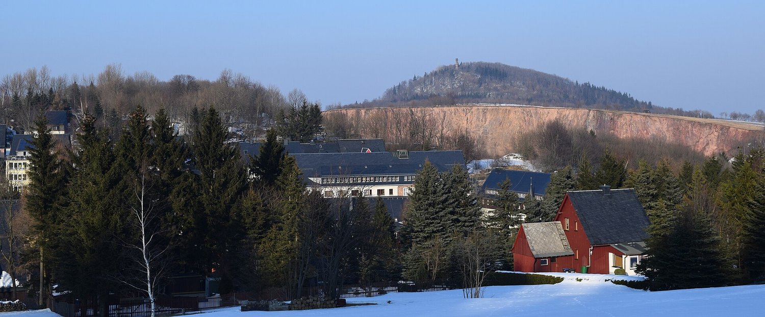 Altenberg ve sněhu, pohled na město z února 2015