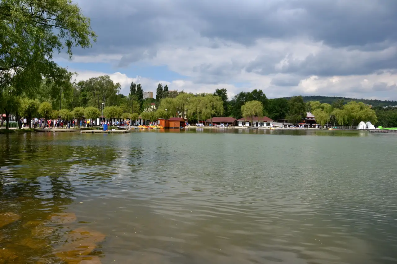 Westufer des Alaunsees in Chomutov auf einer Aufnahme von 2011